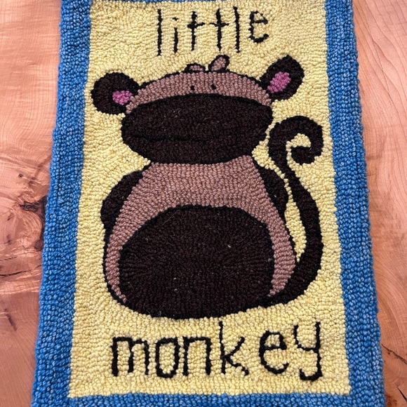 Little Monkey rug hooking piece - Picture 1 of 2